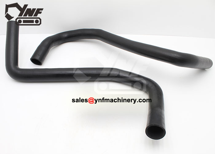 E320D lower radiator hose