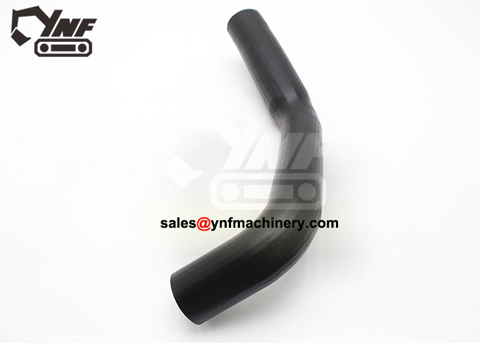 YNF12626 radiator hose