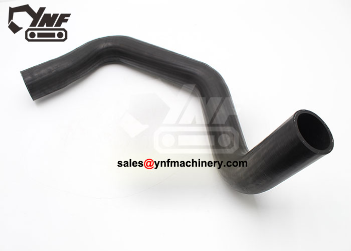 YNF12627 radiator hose