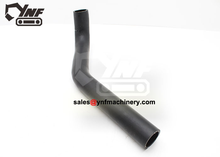 YNF12636 radiator hose