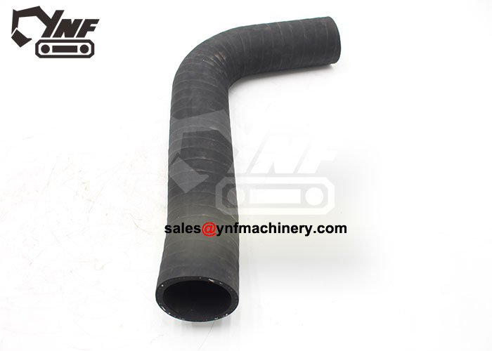 Volvo EC380/EC480 cooling system hose