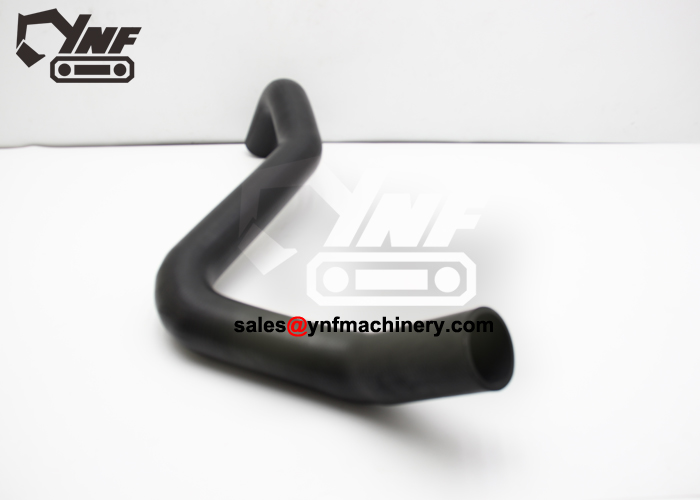 YNF01537 coolant hose