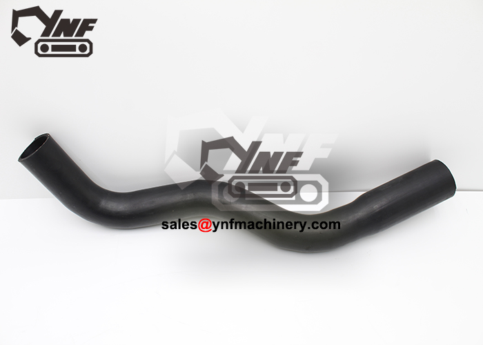 Ống dẫn nước phía dưới của máy xúc Hyundai