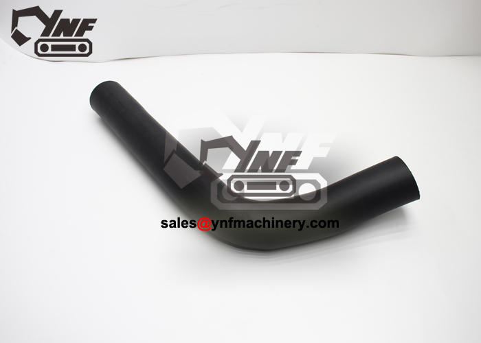 ống dẫn nước làm mát động cơ phía trên
