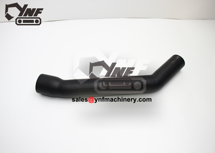 Ống dẫn nước phía dưới của máy xúc Hyundai