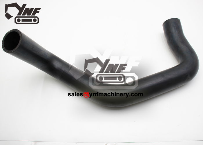 YNF04400 radiator hose