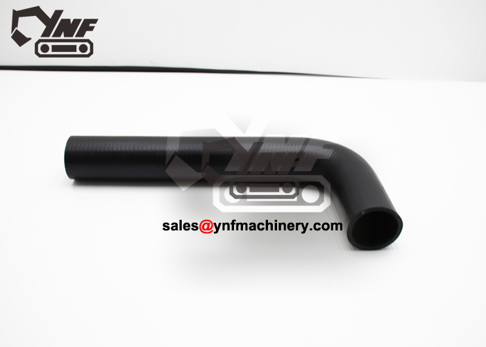 Thay thế ống dẫn nước làm mát 20Y-03-21290
