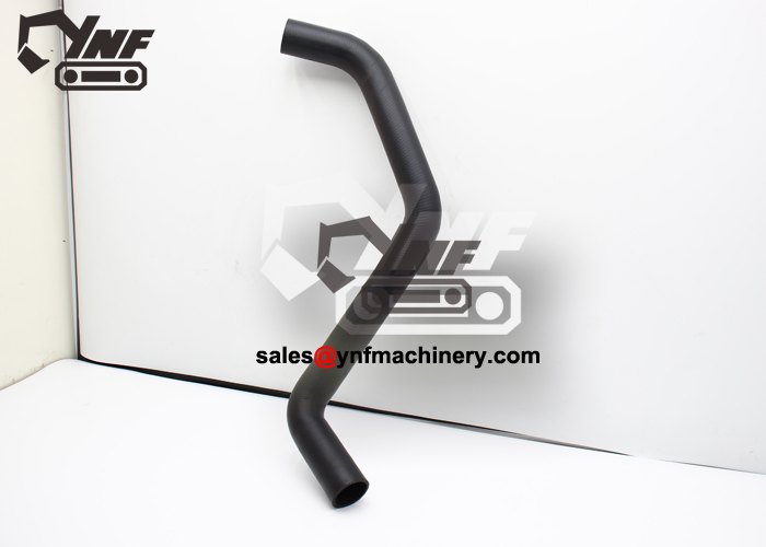 Engine cooling lower hose