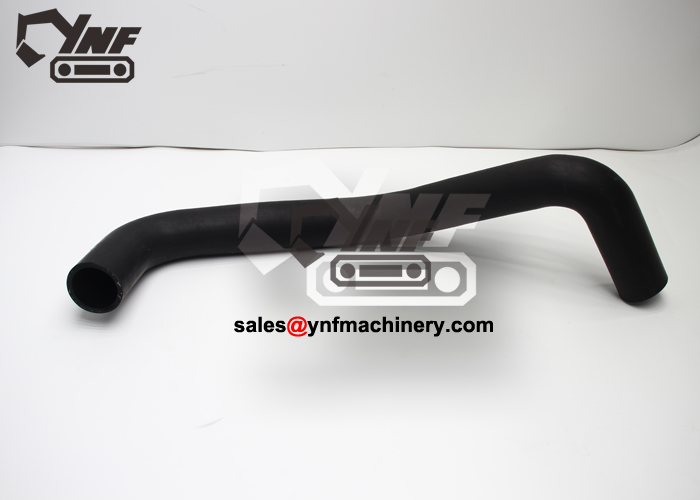 Engine cooling lower hose