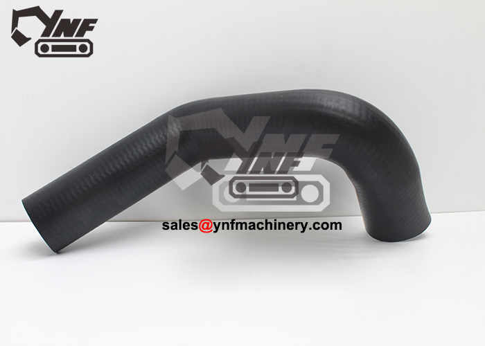 Ống dẫn nước làm mát phía trên của bộ tản nhiệt ZAX450