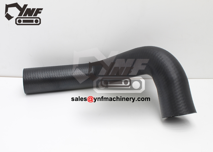 YNF04829 radiator hose