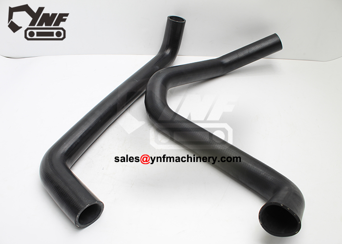 Upper radiator hose YNF05322