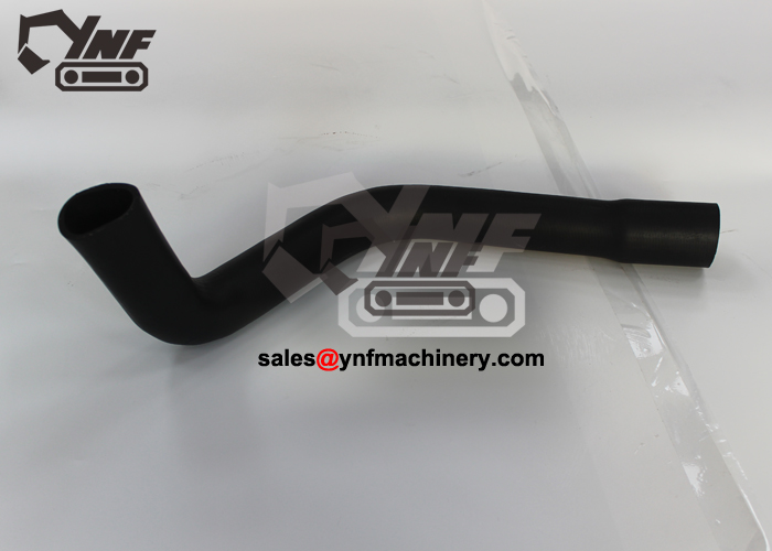 YNF02386 radiator hose