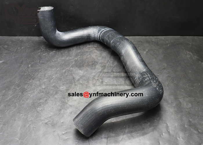 Caterpillar D6R radiator hose 213-1724