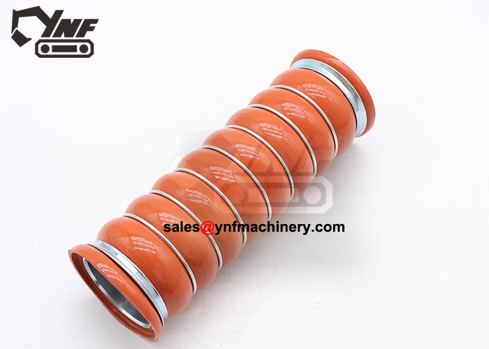 Heavy duty intercooler hose for Volvo EC300D EC350D