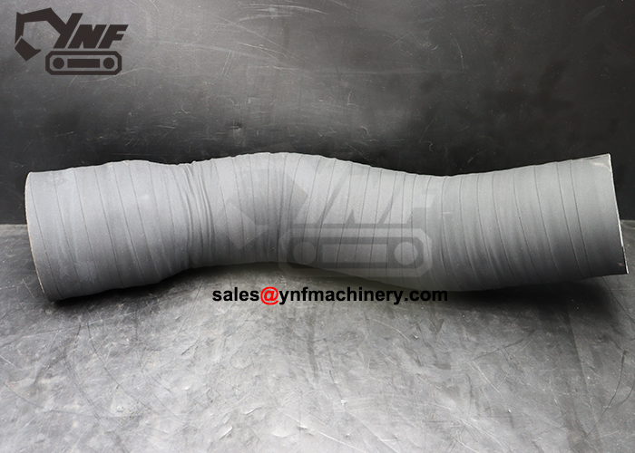 Heavy-duty air intake hose for Volvo EC700