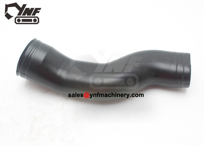 Liugong excavator engine air duct pipe replacement