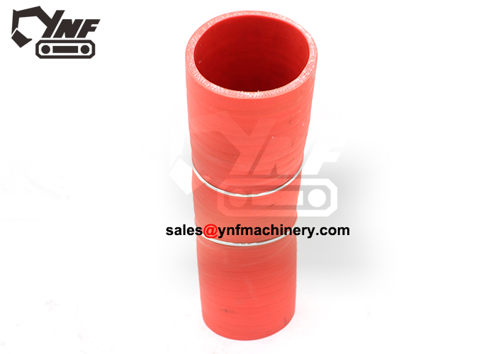 XCMG 700D engine air intake pipe replacement