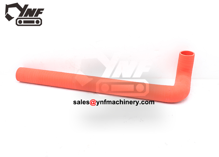 Excavator turbo / intercooler hose