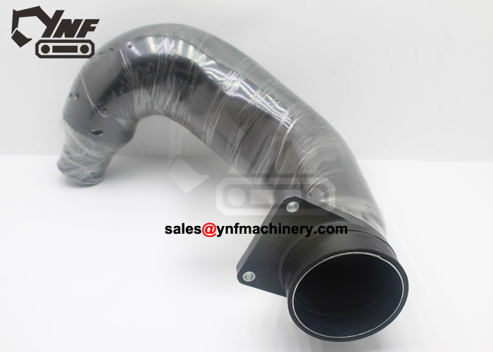 Turbo air hose for ZAX450 / ZAX470 engine cooling system