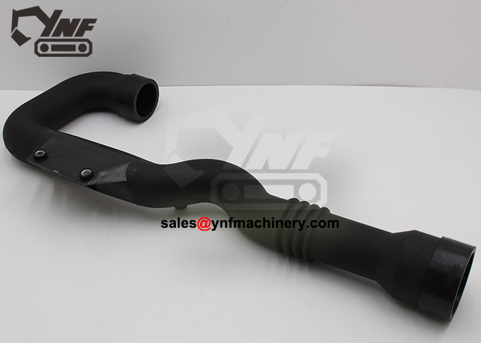 PC200-5 air filter to engine intake hose