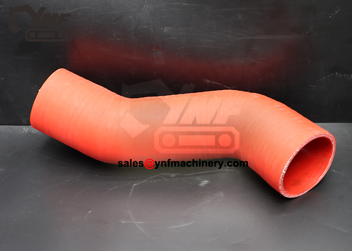 Heavy equipment air intake hose