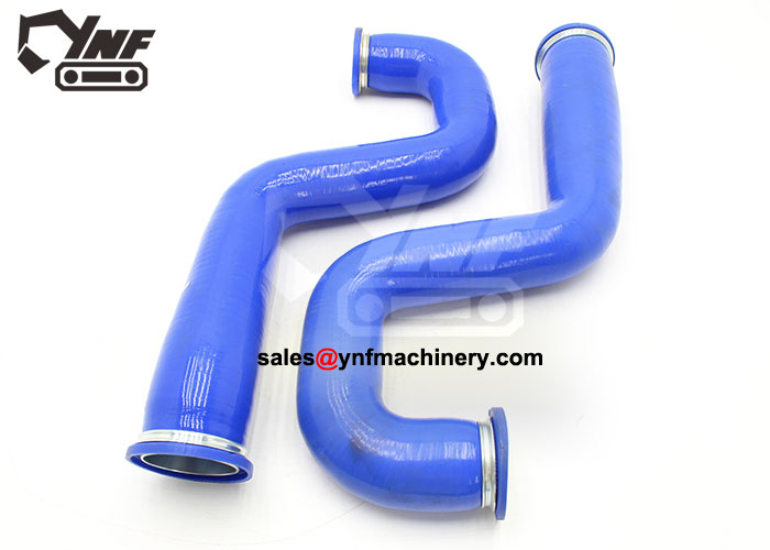 Duct air hose connecting turbocharger/intercooler to engine