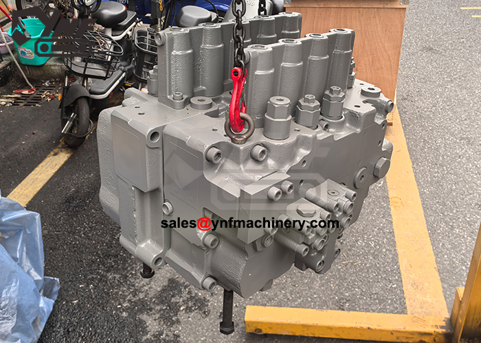 B2B excavator hydraulic main valve supply YNF18343