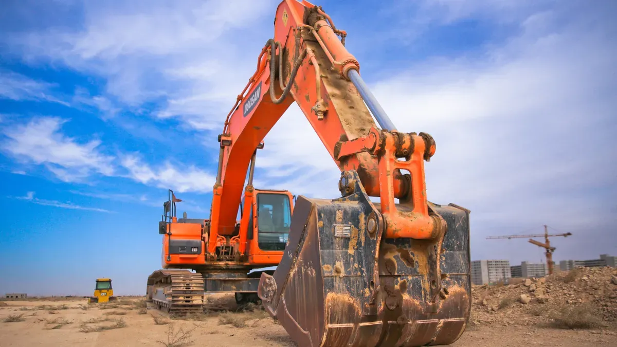 Sales of Hitachi Excavator Parts Online