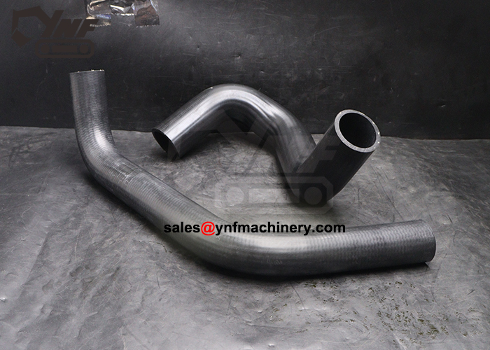 Upper and lower radiator hose for ZE205 machine
