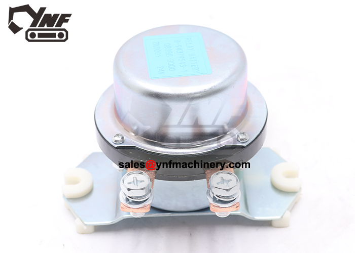 Heavy equipment 24V electrical master switch relay