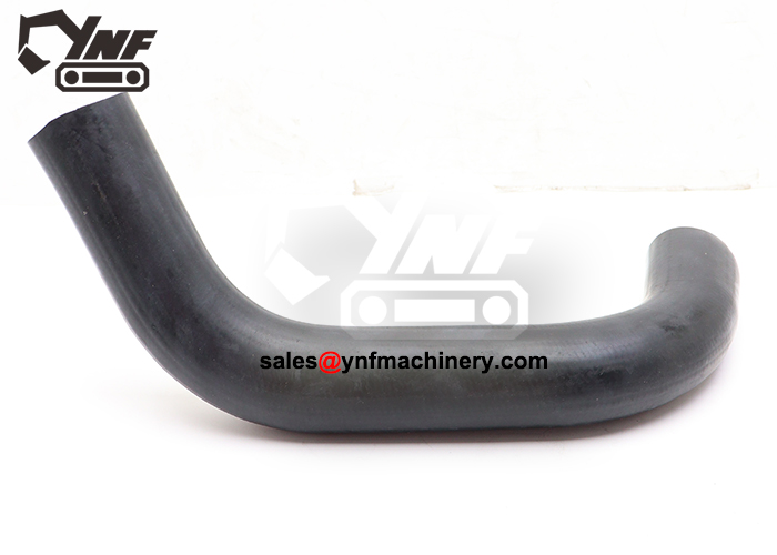Flexible engine airflow connection hose