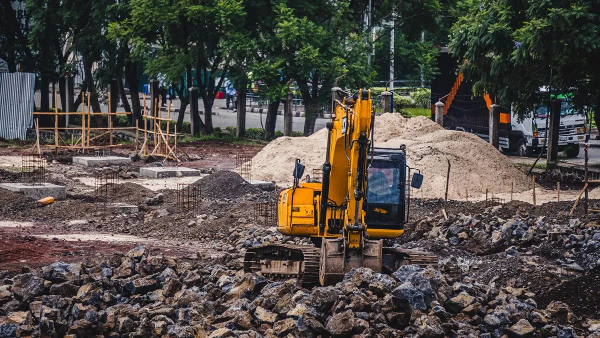 Main Parts of an Excavator: Structural Assemblies