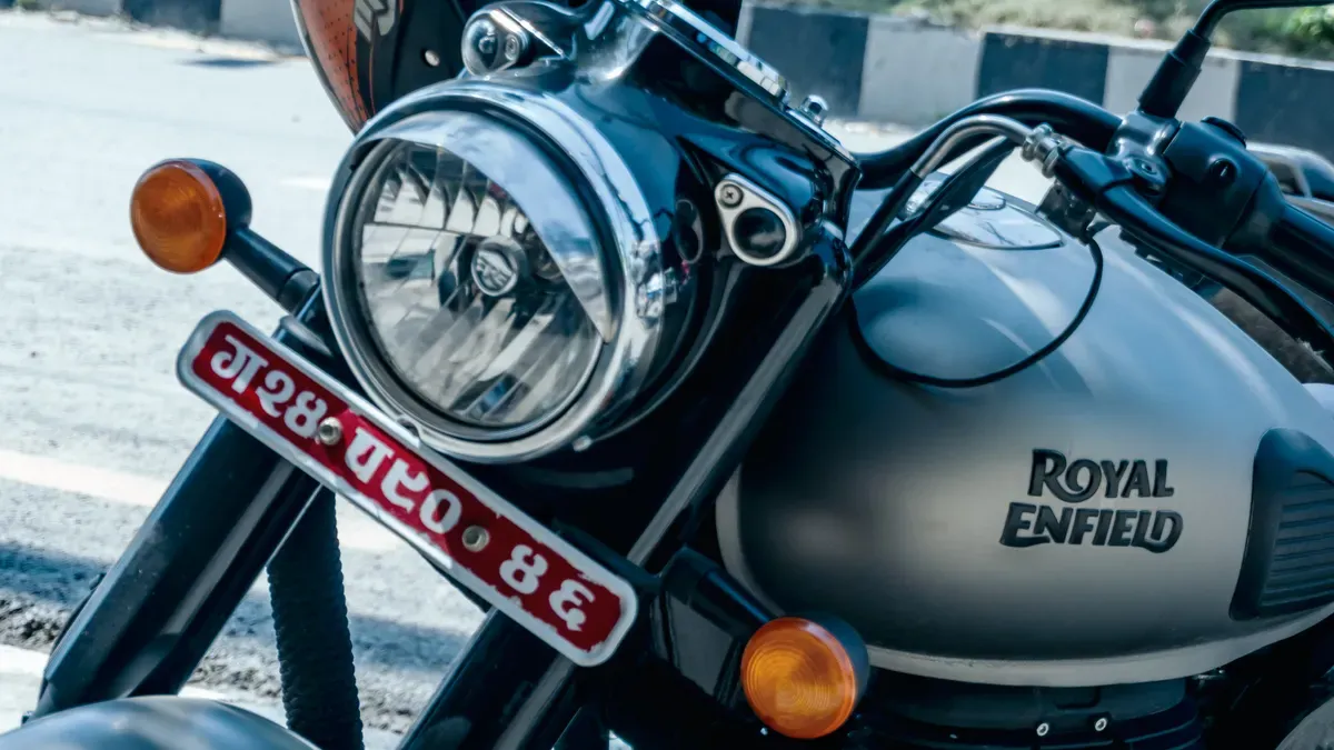 Identifying Machine and Engine Specifications
