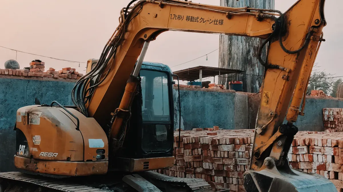 Sourcing Excavator Engine Parts with YNF Machinery