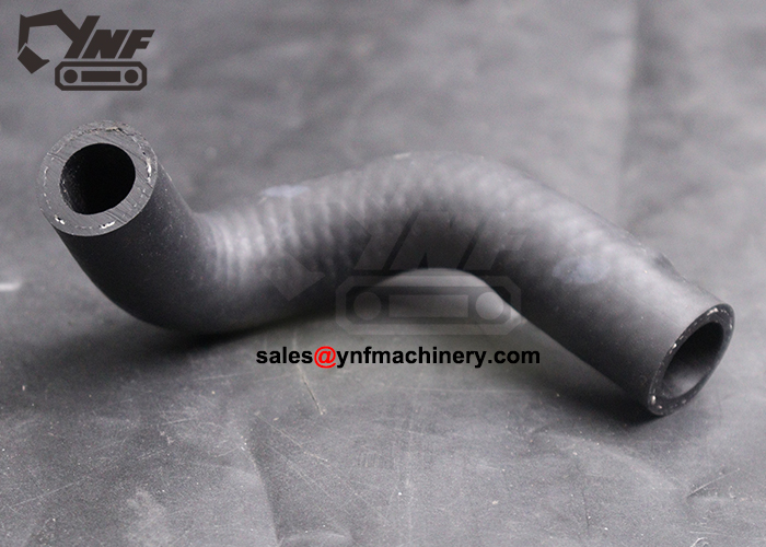 YNF19007 Kubota engine water distribution hose