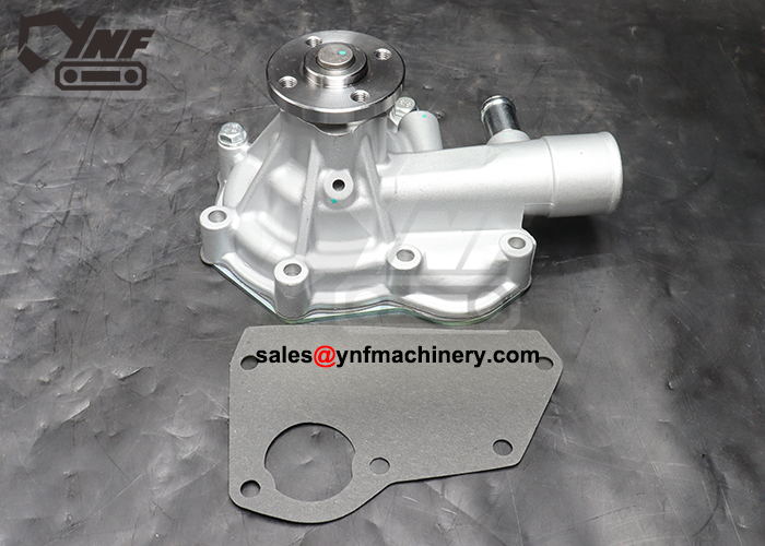YNF17709 Mitsubishi S4S engine cooling water pump