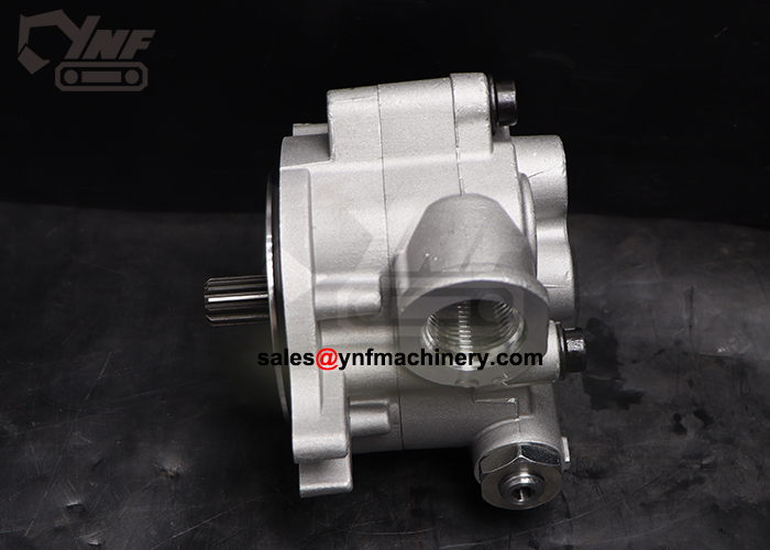 YNF19015 13T hydraulic gear pump for SK135SRD-3