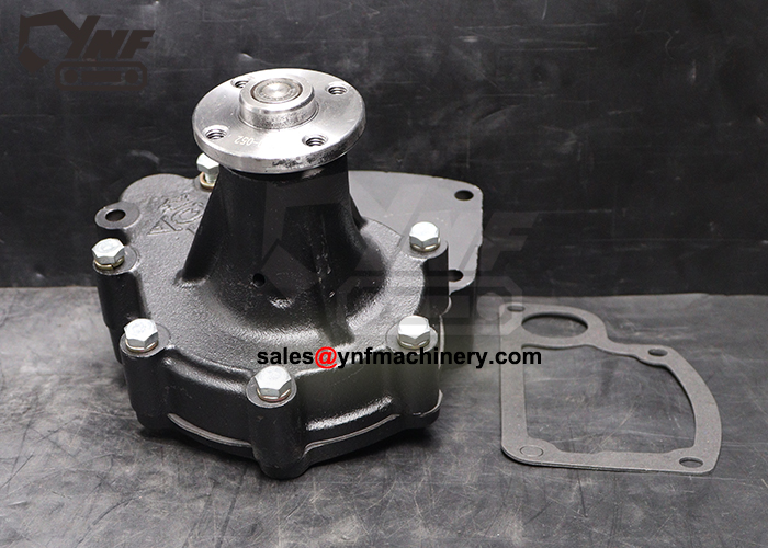 4D32RG30 coolant circulation pump for 3.5-ton forklift