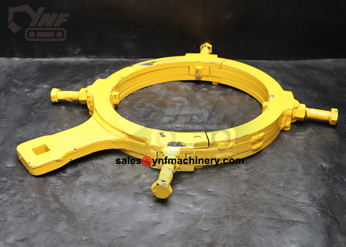 No. 8 small four-jaw wrench for excavators