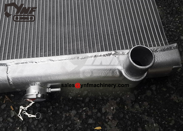 ZAX120-6 radiator for heavy-duty excavator operation