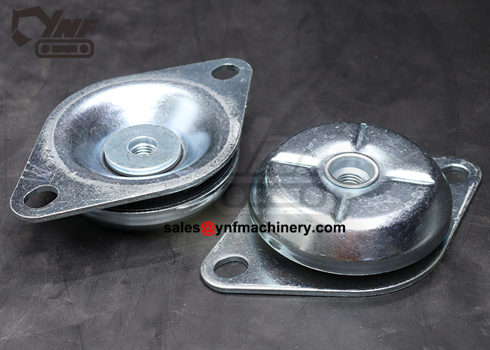 Heavy equipment rubber mounting isolator