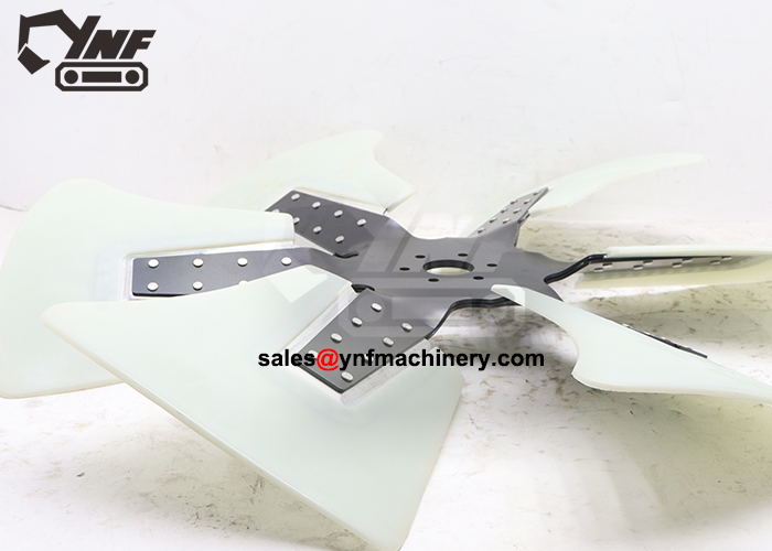 PC360-7 engine cooling fan for radiator airflow