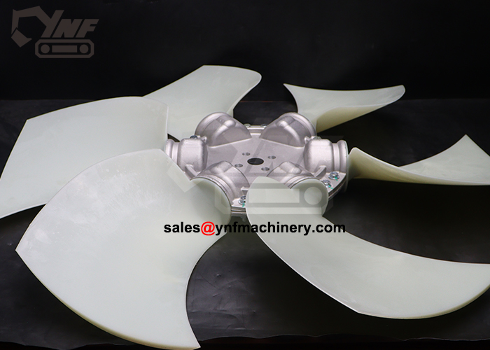 YNF03113 heavy equipment fan blade for radiator airflow