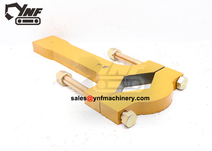 YNF18228 heavy equipment maintenance wrench