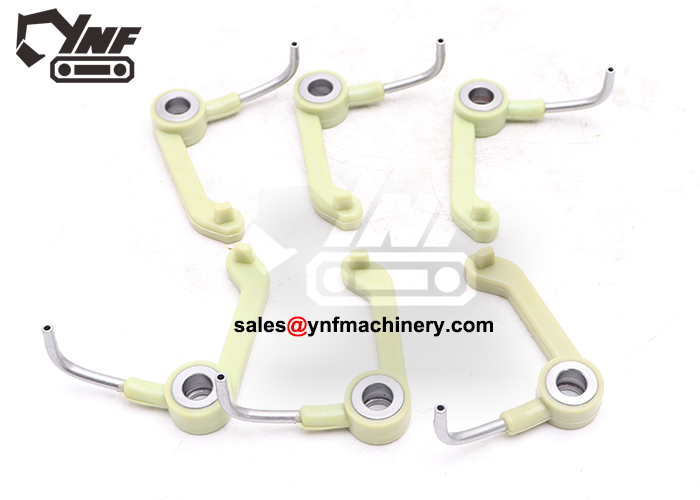 Heavy equipment engine oil spray nozzle
