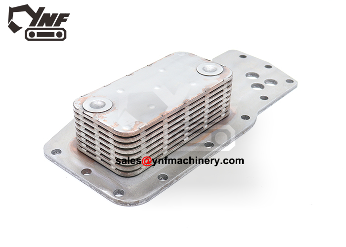 PC200-8 engine oil temperature control cooler core